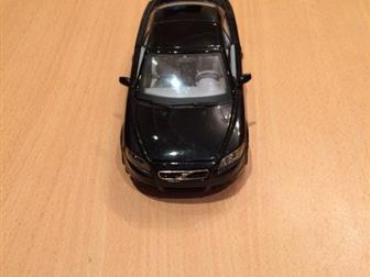      Volvo C70,   1:24,   , : /  