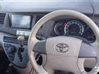 Toyota Isis 2.0CVT, 2010, 