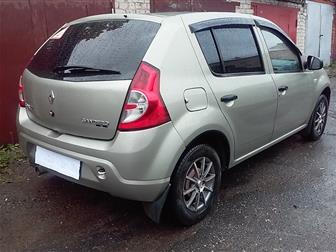  Renault Sandero - 