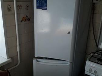  Indesit  -