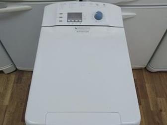 Cp a  Hotpoint Ariston 164?? AT  1 oa!??  EATHO p  2 ! TRADE IN,  : 90 42 60 avtf104  xa ?  