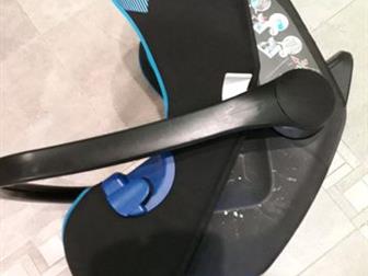   BMW Baby Seat 0 , *   ,   ,  ,    ,  ,    