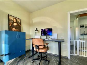      - 350 000 ,  1   :   ,   ,     , :  Bosch,  