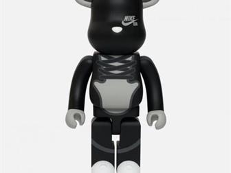 ??      Bearbrick:   