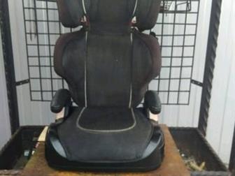     11 : /  