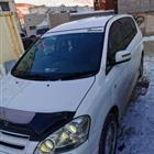 Toyota Ipsum 2.4 AT, 2002, 70 000 