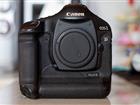    Canon EOS 5D Mark III 22,3     32762745  