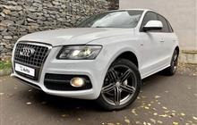 Audi Q5 2.0AT, 2012, 