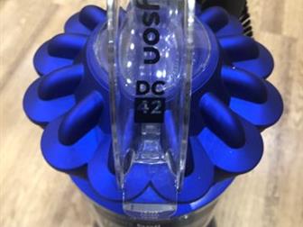      Dyson DC 42 (/),   ,  ,  ,           