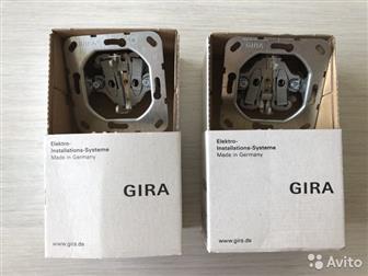 �������� �� ������� �������� Gira E2,  � ��� 026801 �������� � ������� ���������, �������� ����� �������, 2�� �� 400� ��� 029627  ������� ���������, �������� ����� � ������