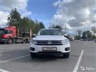 Volkswagen Tiguan 2.0AT, 2012, 