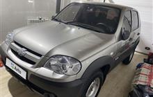 Chevrolet Niva 1.7, 2012, 