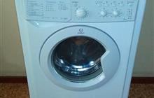 Indesit  ,  5