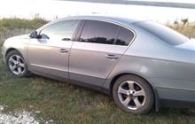 Volkswagen Passat 1.8, 2010, 