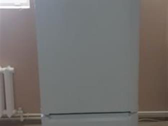   Hotpoint ARISTON    ,,  