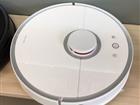 - Xiaomi Mi Roborock Sweep One