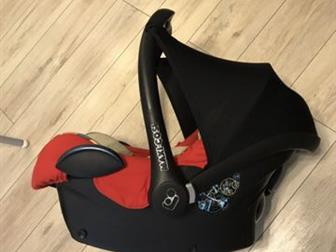  -  Maxi-Cosi CabrioFix - Folkloric Red  !           