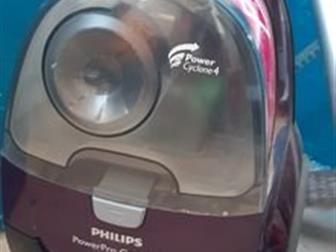  Philips \     