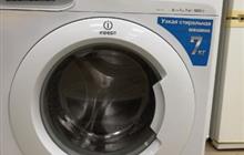   Indesit NWS 7105, 3 