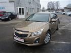 Chevrolet Cruze   -- 