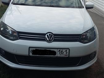  Volkswagen Polo -- 