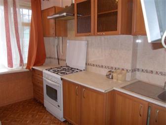 ���������� ����: ����� ����������
���������� �����: 541987602
���� 3-��������� �������� � ������ ��������� �����, ������� 2+1, � ������� ���������, � ����������� � �������-��-����