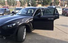 Infiniti FX30 3.0AT, 2012, 106000