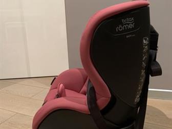  Britax Roemer Trifix I-size  1 ( 9  18),  wine rose, : /  -