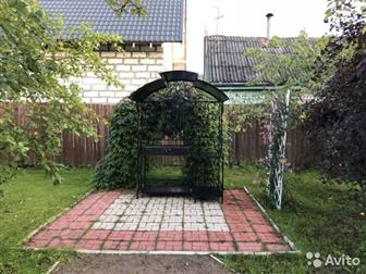 Продам дачу в кировском районе, в доме большая добротная печь, вода подведена в дом, в доме стоит водогрей, так же на территории есть хоз блок, в котором имеется в Санкт-Петербурге