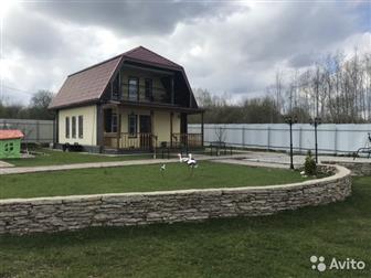 Коттедж с баней готов к проживанию,  Электричество, водопровод (скважина), канализация, отопление газ,    недостроенный дом 2 этажа 220 кв, м, Этажей в доме: 2Расстояние в Санкт-Петербурге