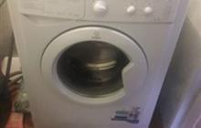    Indesit 6