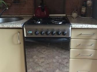  Indesit /  