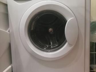    Indesit WISL 102,   4,5 ,   1000 /,    ,  