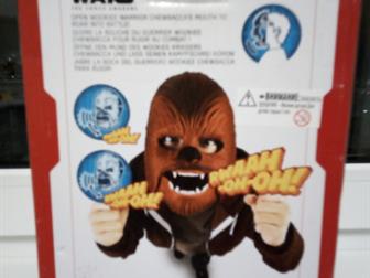    Star Wars Chewbacca  Disney    5000      boxberry  dpd:   