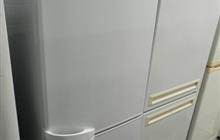  Indesit SB1670
