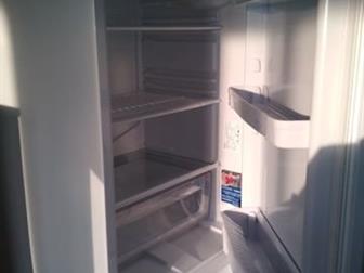  Indesit   ,  