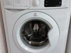   Indesit  4 / 8 