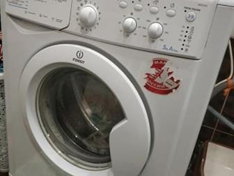    Indesit,          