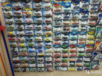  Hot Wheels -    ,   ,    ,       ,   50 ,  90   