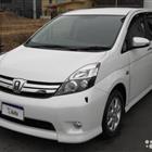 Toyota Isis 1.8 CVT, 2015, 65 000 