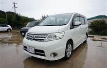 Nissan Serena 2.0CVT, 2010, 