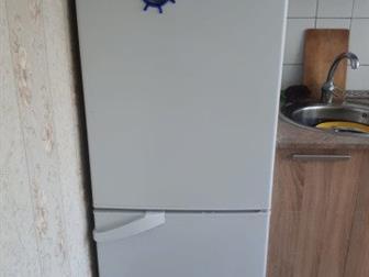   Indesit  