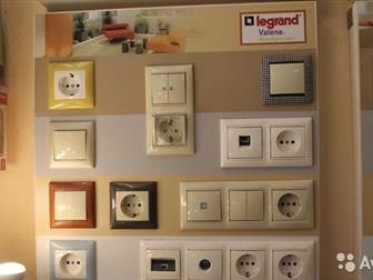  Legrand -     !     ,   ,   ,   :  