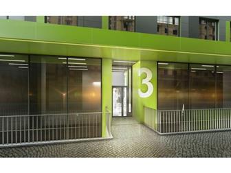   2-        ,   ,        -   